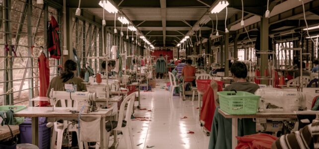 Der Faden, der die Welt verbindet – Probleme und Chancen der Textilindustrie 
